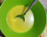 Foto langkah ke 2 dari resep Bolu Panggang Tape 3 Telur Topping Keju.
