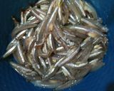Foto langkah ke 1 dari resep Gimbal Teri Basah.