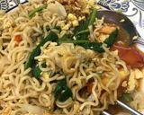 Foto langkah ke 6 dari resep Indomie Sambal Matah nyemek.
