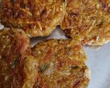 A picture of step 3 of Red Carrot and Raw Potato Patties.