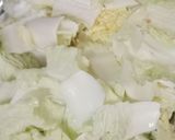 Foto langkah ke 1 dari resep Tumis Sawi Putih Warna Warni.