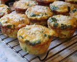 Foto langkah ke 6 dari resep Egg muffins.