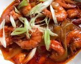 Foto langkah ke 2 dari resep Udang goreng asam manis.