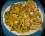 A picture of step 4 of Chips with fried egg.