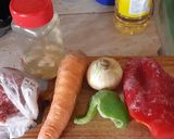 Foto del paso 1 de la receta: Guiso de fideos tirabuzón