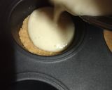 A picture of step 3 of Vegan raw mango cheese cup cakes.