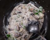 A picture of step 1 of Mushroom crepes.