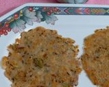 A picture of step 7 of Aloo Ka Chilla.