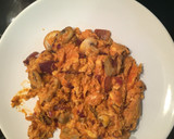 Foto del paso 4 de la receta: Huevos revueltos con hongos y tomate