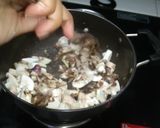 A picture of step 1 of Creamy Mushroom Soup.