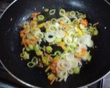 Foto del paso 2 de la receta: Pechuga de pollo a la crema de puerros