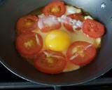 Egg with tomato recipe step 2 photo