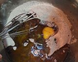 Foto langkah ke 3 dari resep Brownies Kukus Ekstra Coklat.