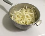 Foto del paso 1 de la receta: Sopa de col, zanahoria y papa