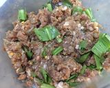 รูปขั้นตอนการทำที่ 1 ของ ขนมปังหน้าลาบหมู🌶🐷