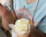 รูปขั้นตอนการทำที่ 9 ของ เค้กตะกร้าดอกมะลิสำหรับคุณแม่ Jasmine Butter Cake #ฝีมือลูก