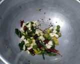 A picture of step 1 of Coconut Mango White Peas Pattani Sundal.
