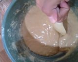 Foto langkah ke 3 dari resep Bolu pisang kukus.