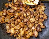 A picture of step 1 of Chicken Satay Pizza.