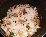 A picture of step 4 of Soya Chunks- Mushroom-Peas Pulao.
