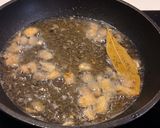 Foto del paso 5 de la receta: Huevos de Codorniz en Escabeche