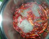 A picture of step 1 of Spicy red chilli chutney.