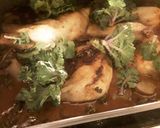 A picture of step 3 of Sig's chicken with kaletts, pears and rosti.