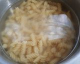 A picture of step 2 of Boil Cheesy Veggi Pasta.