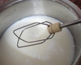 A picture of step 5 of Zafarani Lassi💗.