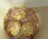 A picture of step 4 of Tuna yam balls.