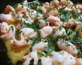 A picture of step 5 of Garlic butter prawns 'Gambas al Ajillo'.