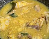 Foto langkah ke 2 dari resep Ayam Goreng Kremes.