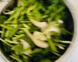 A picture of step 2 of Green Dahi Tikhari.