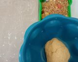 Foto langkah ke 8 dari resep Pastel isi bihun sosis.