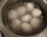 A picture of step 5 of Kesar Rasmalai.