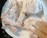 Foto del paso 1 de la receta: 333. Merluza con gambones en salsa de picada catalana