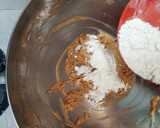Foto del paso 3 de la receta: Galletitas Halloween: sombreros de brujas sabor a café
