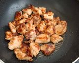 Foto langkah ke 4 dari resep Salt n Pepper Chicken.