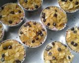 Foto langkah ke 5 dari resep Banana Flakes Muffins.