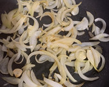 Foto del paso 2 de la receta: Atún encebollado