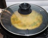 A picture of step 4 of Besan ka cheela.