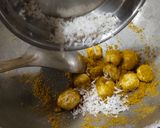 A picture of step 2 of Dhaniya Panjiri.