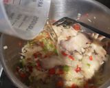 Foto del paso 2 de la receta: Crestas de pollo guisadas