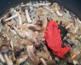 Foto del paso 7 de la receta: Arroz meloso con setas y sobrasada