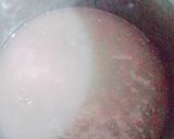 A picture of step 2 of Chicken gravy.