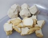 รูปขั้นตอนการทำที่ 4 ของ ก๋วยเตี๋ยวเส้นหมี่ลูกชิ้นเจ