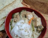 Foto langkah ke 8 dari resep Kwetiau Jangan Gerus.