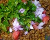 A picture of step 2 of Moong paratha.
