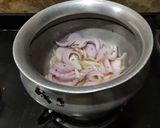 A picture of step 1 of Peas Pulav.