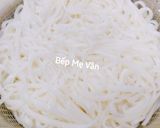 Hình bước làm 3 của món Bánh canh gà và nấm
